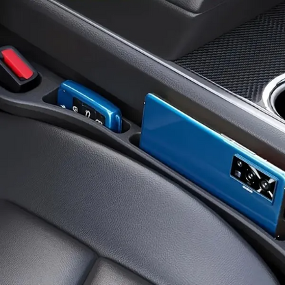 Universalus tarpo užpildas automobiliui – nebebus dingusių daiktų ir erzinančių garsų (2 vienetai)