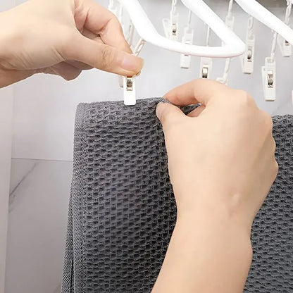 Sulankstoma sieninė skalbinių džiovyklė – taupo vietą ir laiką